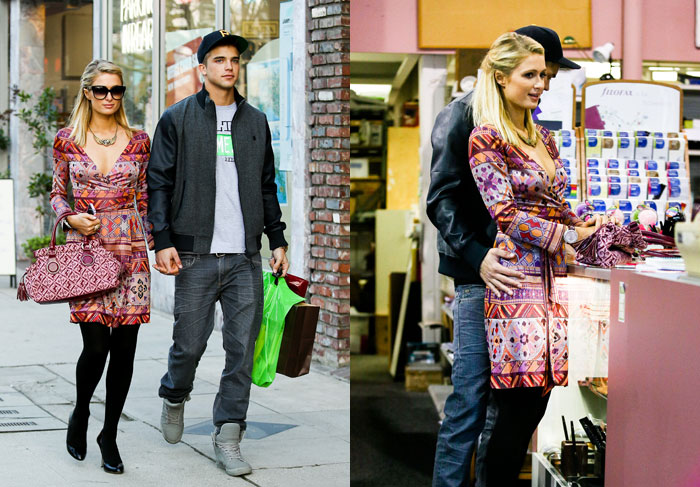 Paris Hilton faz compras com o namorado e o pede em casamento
