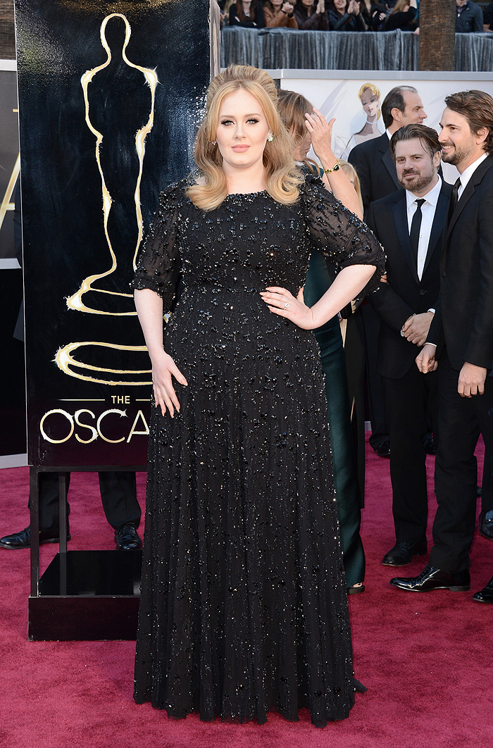 OSCAR 2013 - Vestido de Adele para o Oscar pesa 15kg