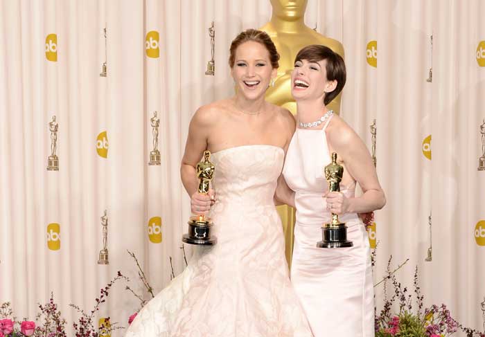 Jennifer Lawrence e Anne Hathaway 
