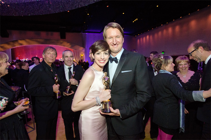 Anne Hathaway e Tom Hooper