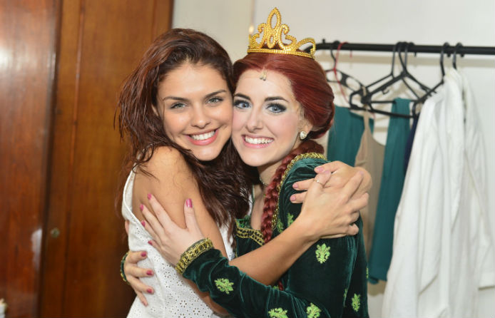 Paloma Bernardi assiste a musical Shrek