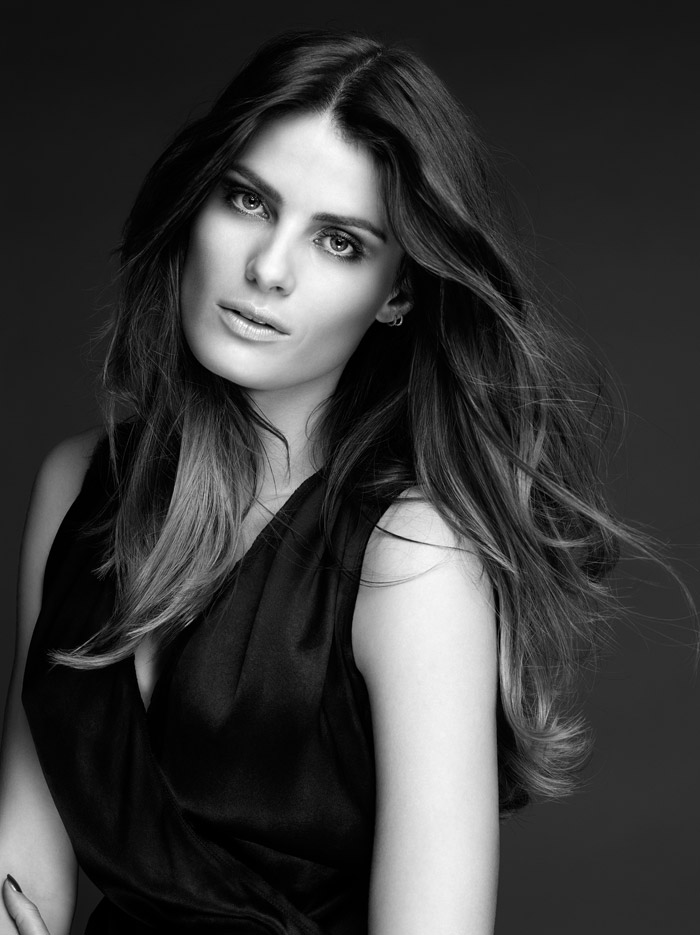 Isabeli Fontana é a nova porta-voz da L'Oréal Paris