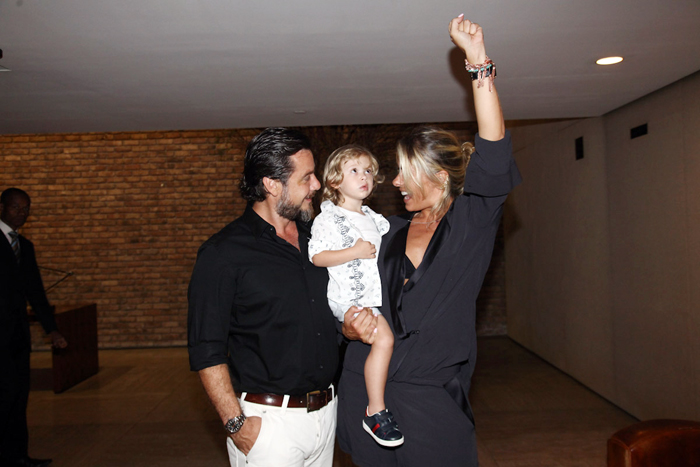 Adriane Galisteu, Alexandre Iódice e o filho do casal, Vittorio