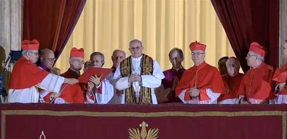 Argentino Jorge Mario Bergoglio é eleito o novo Papa