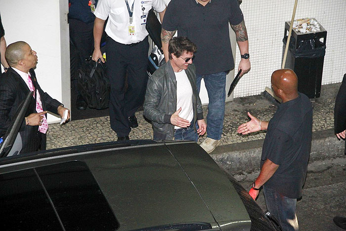Tom Cruise chega ao Rio de Janeiro para divulgar novo filme - Veja as Fotos
