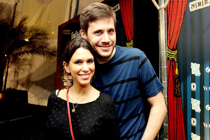 Sarah Oliveira e o marido Thiago Lopes