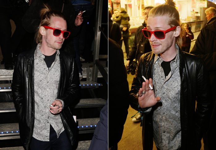 Com coque no cabelo, Macaulay Culkin aparece mais saudável em Paris