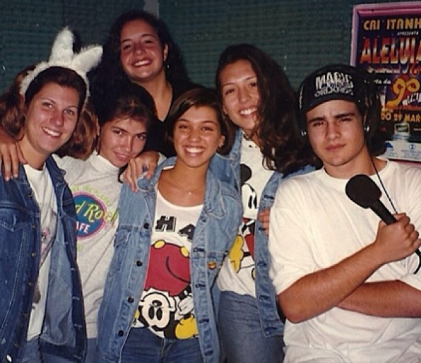 Rodrigo Scarpa publica foto antiga ao lado de Fani