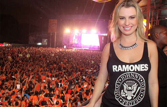 Campeã do BBB: Fernanda curte shows em Belém do Pará