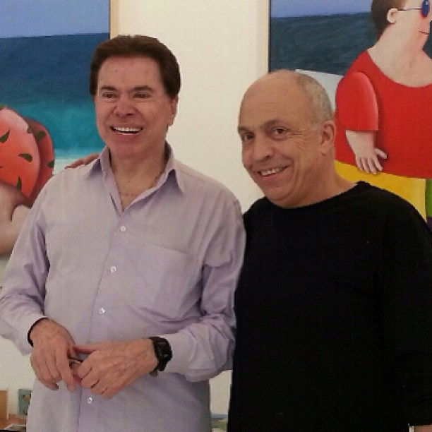 Silvio Santos compra 6 quadros em estúdio de artista plástico em SP