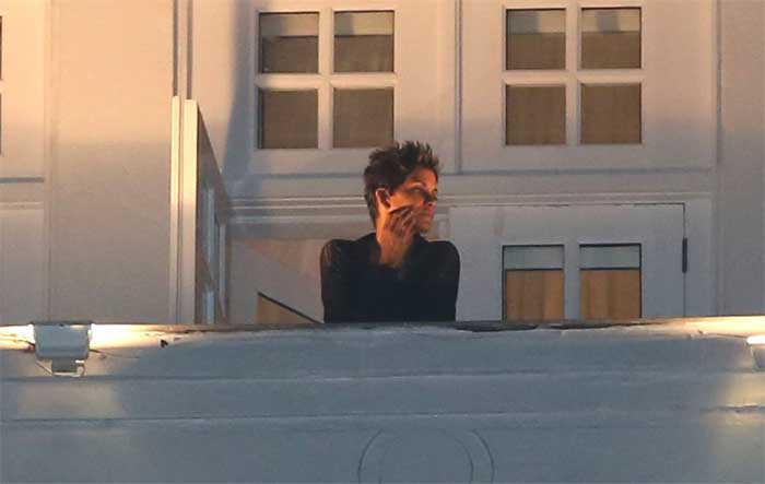 Halle Berry chega ao Rio de Janeiro para divulgar filme