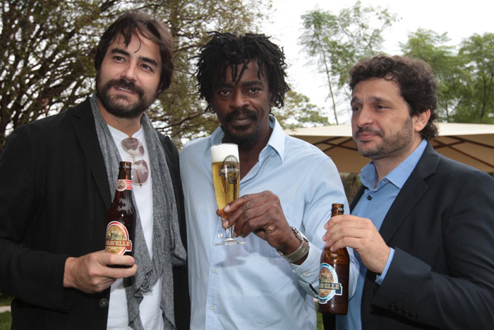 Seu Jorge lança cerveja durante evento em São Paulo