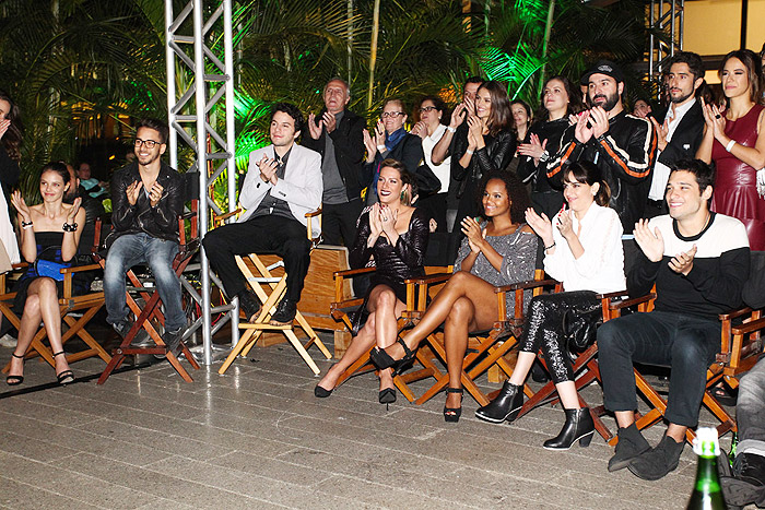 Festa do projeto de Felipe Solari reúne celebridades em SP