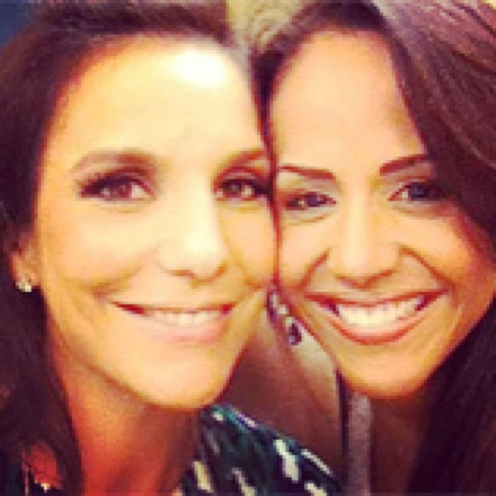 Ivete Sangalo homenageia Carla Christina, em seu aniversário