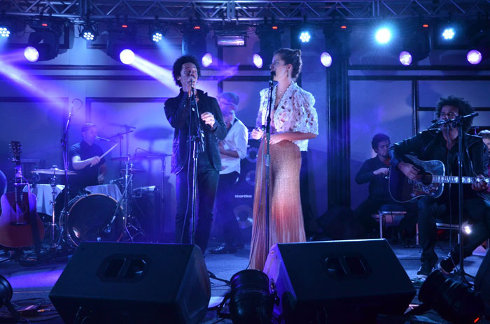 Vanessa da Mata e Eagle Eye Cherry dividem palco em show beneficente