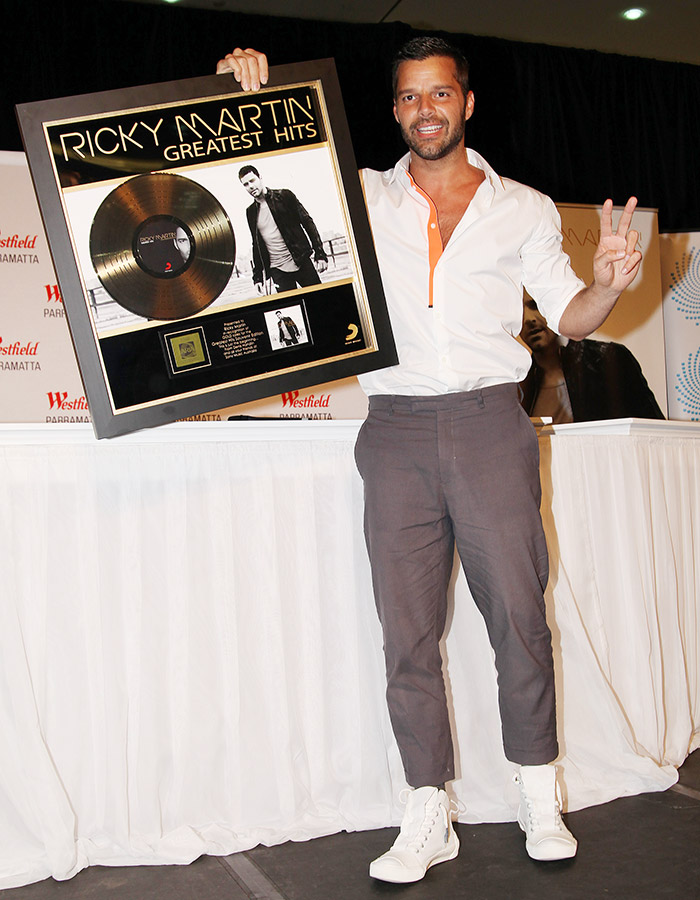 Ricky Martin promove seu novo álbum em shopping de Sydney