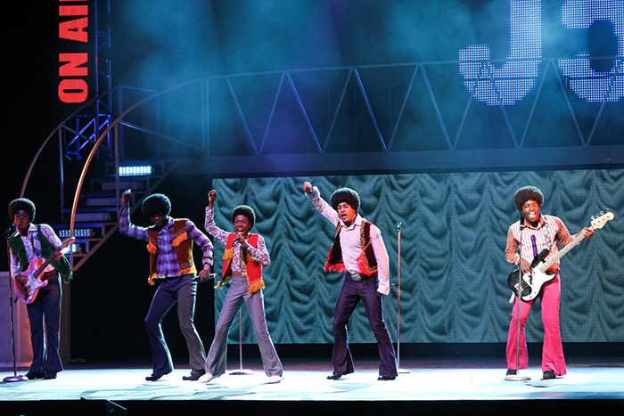 O musical Thriller Live Brasil conta a história de Michael Jackson