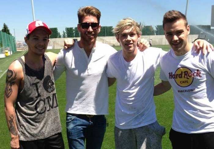 Sergio Ramos com integrantes da banda One Direction 
