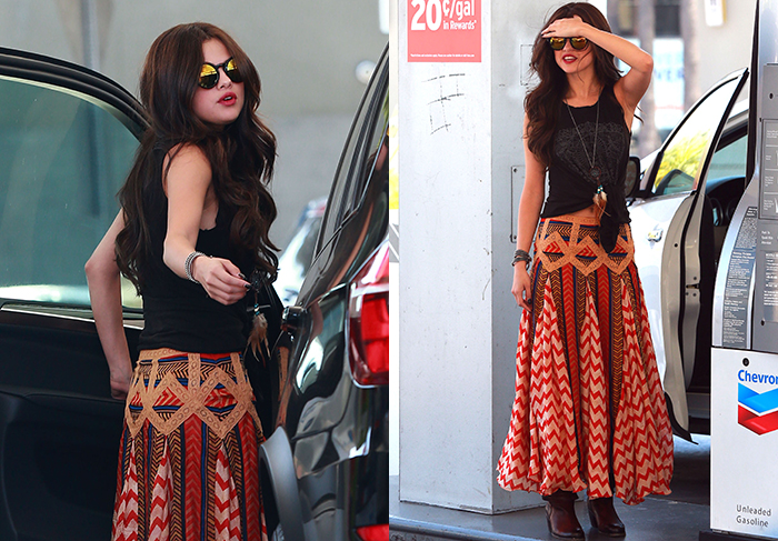 Selena Gomez faz o estilo hippie com saia longa e óculos escuros