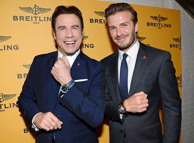 John Travolta e David Beckham juntos em inauguração de loja londrina