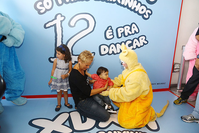 O lançamento do Xuxa Só Para Baixinhos 12 contou com várias crianças