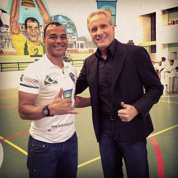  Roberto Justus grava com Cafu