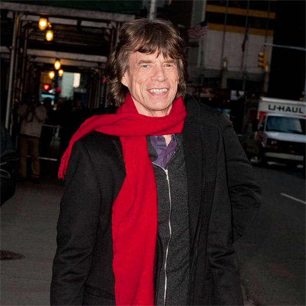 Mecha de cabelo de Mick Jagger é vendida por mais de R$ 13 mil