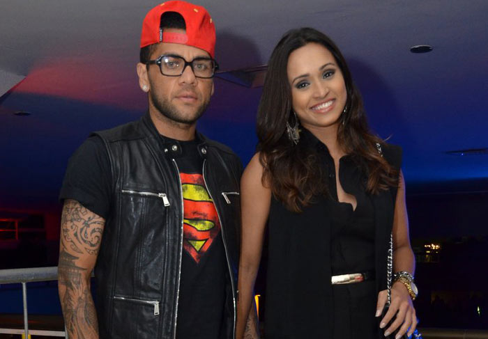 Daniel Alves e Thaíssa Carvalho