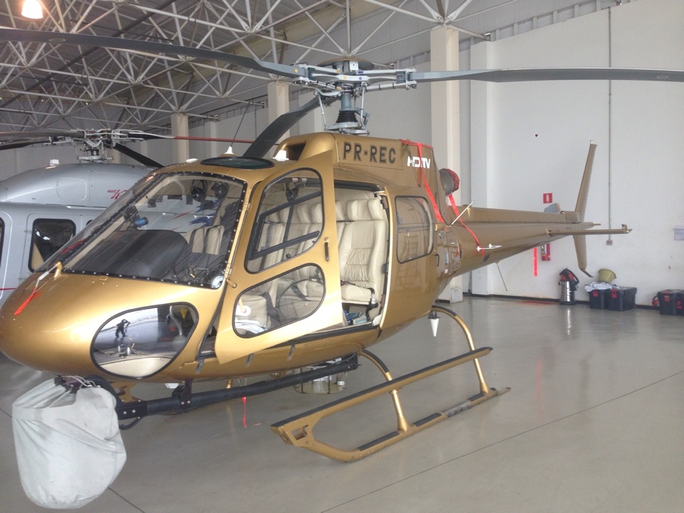 Conheça o helicóptero de Gugu Liberato