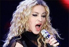 A pop star Madonna e a jornalista Olga Bongiovani fazem a festa hoje