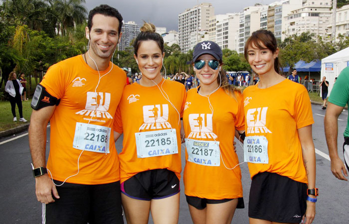 Fernanda Pontes e Monique Alfradique participam da Meia Maratona do Rio