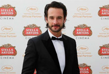 Ary Toledo, Rodrigo Santoro e Tarcísio Filho estão apagando as velinhas hoje