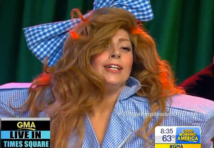 Lady Gaga no Good Morning America