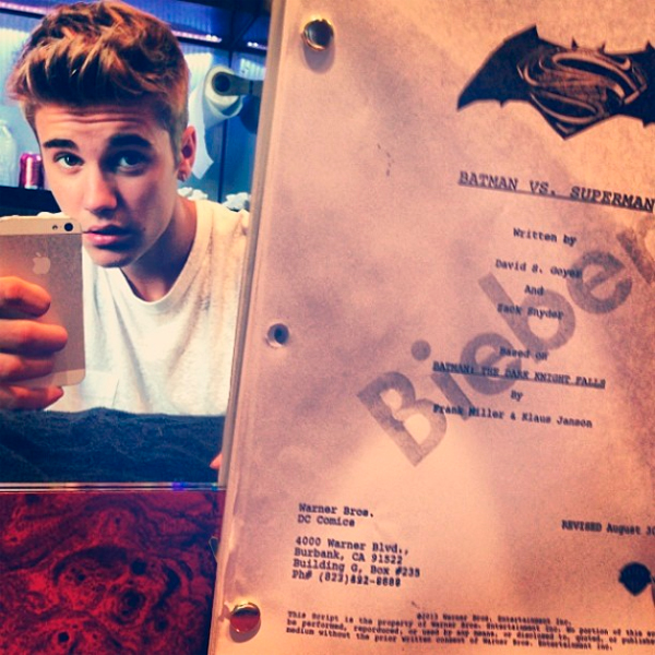 Justin Bieber sugere que atuará em Super-Homem x Batman