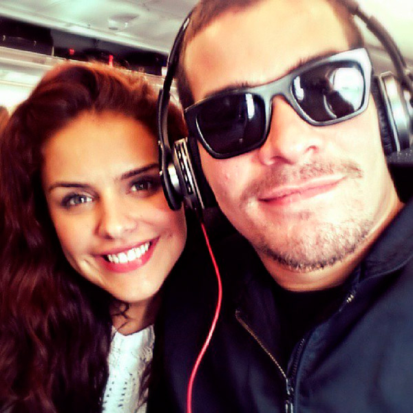  Thiago Martins e Paloma Bernardi tiram férias juntos