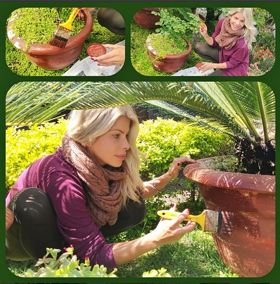 Karina Bacchi cuida do jardim e pinta seus vasos