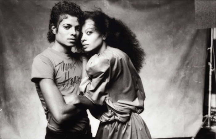  Fotos inéditas de Michael Jackson e Whitney Houston vão a leilão