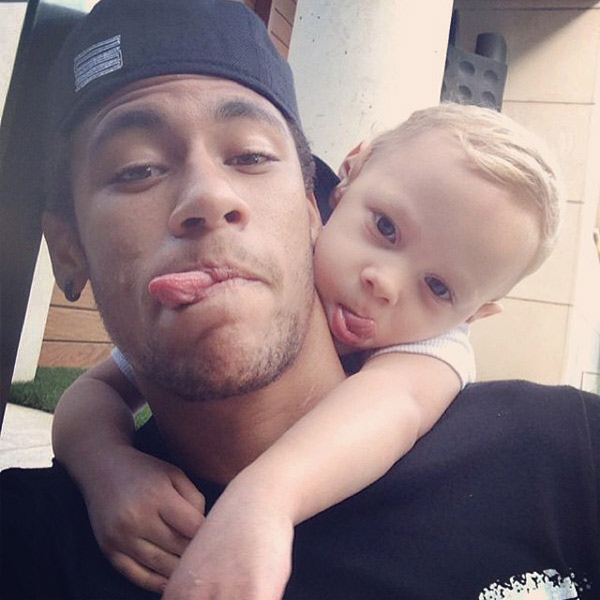 Neymar deseja feliz Dia das Crianças ao filho Davi Lucca