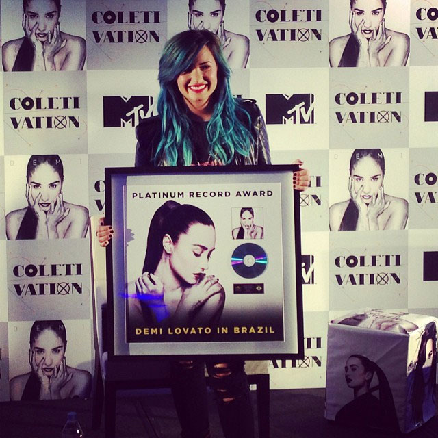 No Brasil, Demi Lovato fala de sua participação no programa do Fiuk