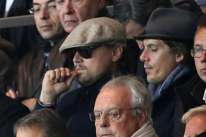 Leonardo DiCaprio curte jogo do Paris Saint-Germain na França