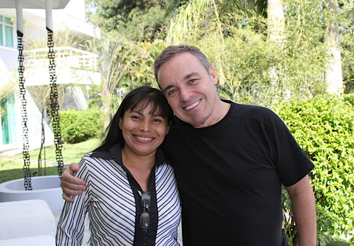 Gugu e Silvia, mãe de sua fã Kamila. Elas viajaram de Parintins para São Paulo, somente para conhecer o apresentador