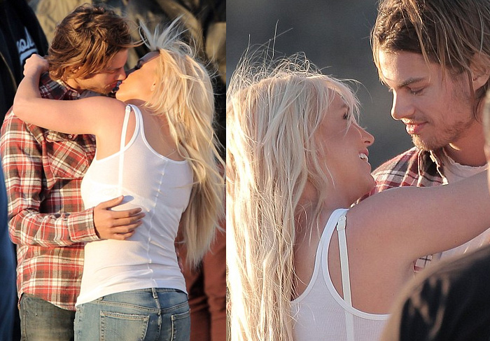 Britney Spears beija modelo bonitão em gravação