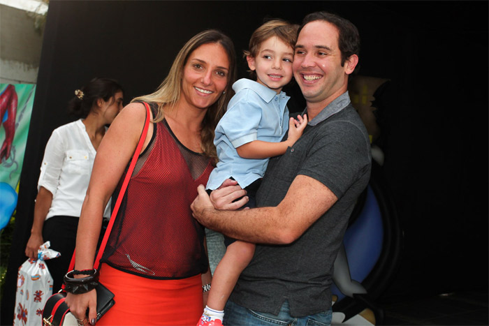 Felipe Massa comemora aniversário do filho