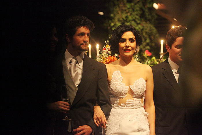 Letícia Sabatella se casa com ator Fernando Alves Pinto, em São Paulo
