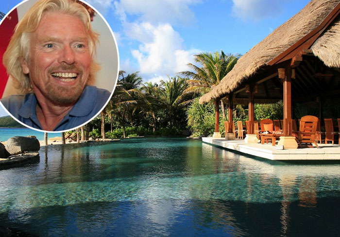 Sir Richard Branson, o poderoso fundador do grupo Virgin, é proprietario do resort Necker Island, no nordeste das Ilhas Virgens Britânicas. O resort que é um dos mais badalados e está localizado na ilha de 300 mil m2 e fica a 15 minutos de barco da ilha Virgem Gorda.