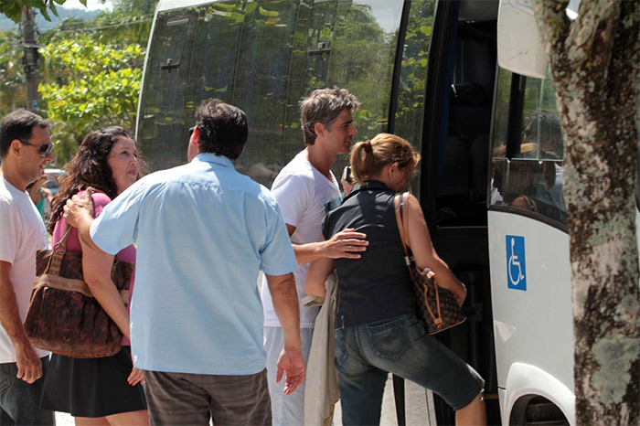 Reynaldo Gianecchini passeia por Florianópolis