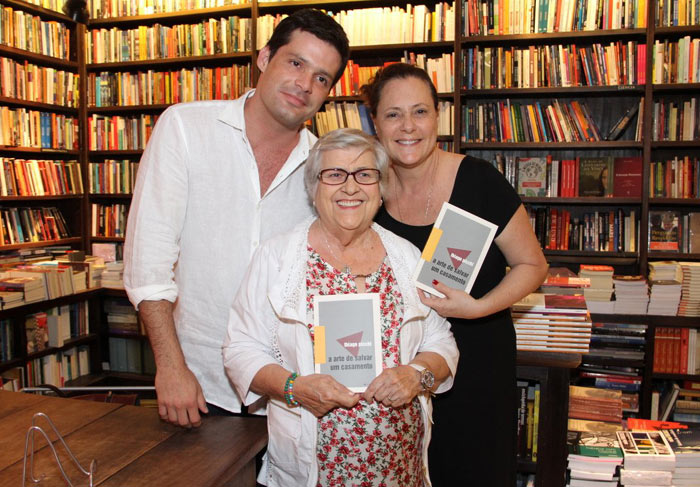 Thiago Picchi, Elizabeth Savalla e Hilda Rebello