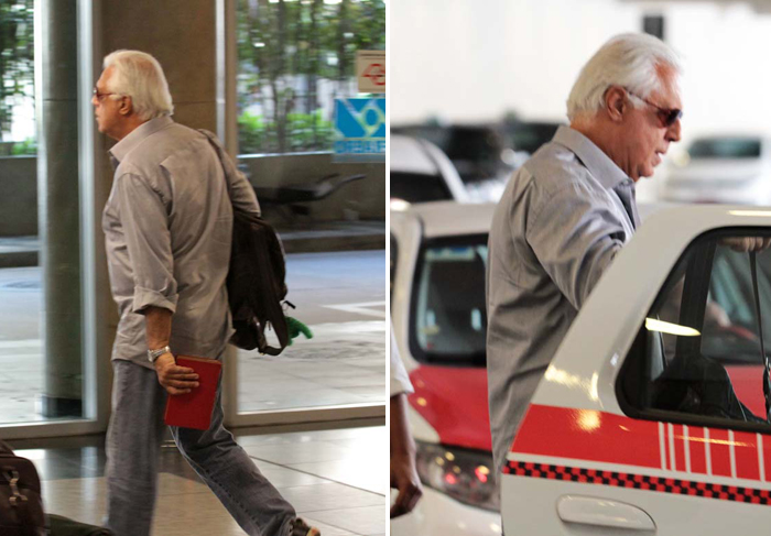 Antônio Fagundes desembarca no aeroporto de São Paulo