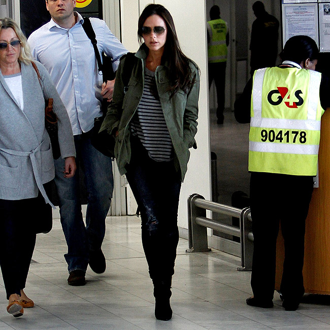 Victoria Beckham faz trabalho voluntário na África do Sul