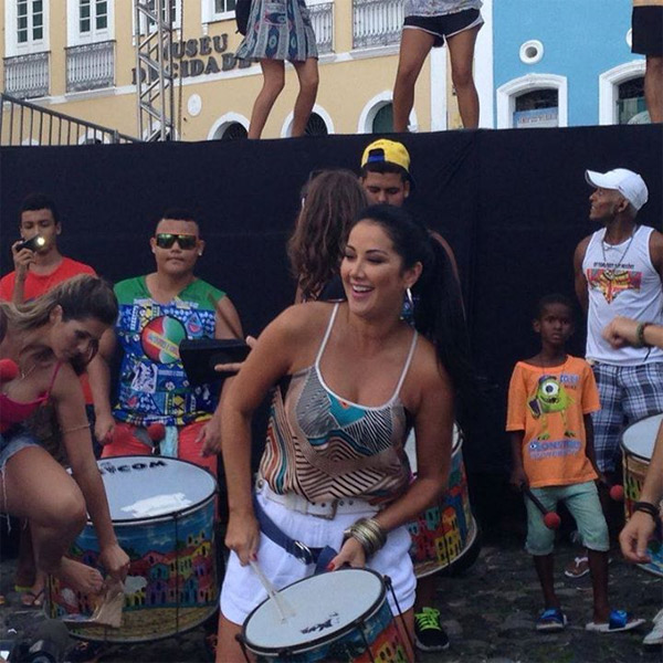  Helen Ganzarolli curte o Carnaval no Pelourinho, na Bahia